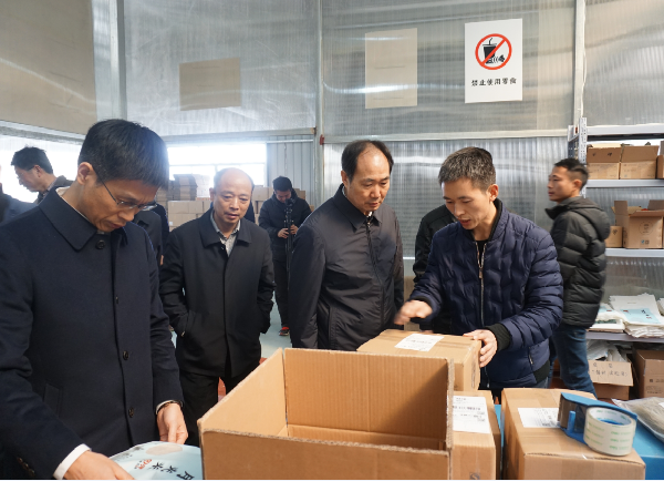 戴貴洲赴黃岡市調(diào)研農(nóng)業(yè)工作 深入市場(chǎng)一線，探尋鄉(xiāng)村振興新動(dòng)能